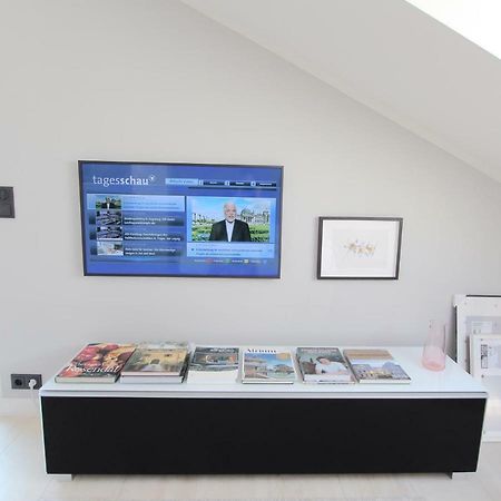 Loft Am See Mit Privatem Badestrand Und Klimaanlage インメンシュタート・アム・ボーデンゼー エクステリア 写真