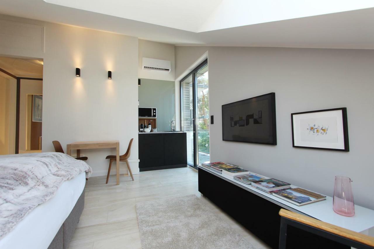 Loft Am See Mit Privatem Badestrand Und Klimaanlage インメンシュタート・アム・ボーデンゼー エクステリア 写真